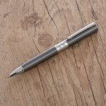 Caneta-Metal-CINZA-5236d2-1488573091