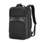 Mochila-de-Poliester-USB-27-Litros-15975-1677696838