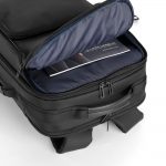 Mochila-de-Poliester-USB-27-Litros-15975d3-1677696901