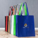 Sacola-TNT-com-Bolso-12757d3-1633018801