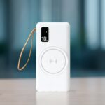 Power-Bank-10-000mAh-com-Carregamento-via-Inducao-ou-via-Cabo-25095d4-1758228425