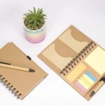 Caderno-Ecologico-com-Autoadesivos-e-Caneta-23436d1-1749214838